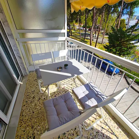 Apartment Halara By The *