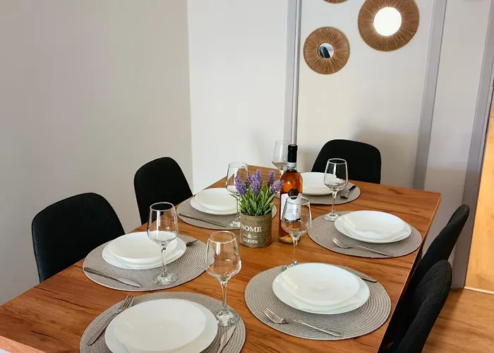 Halara By The 卡瓦拉